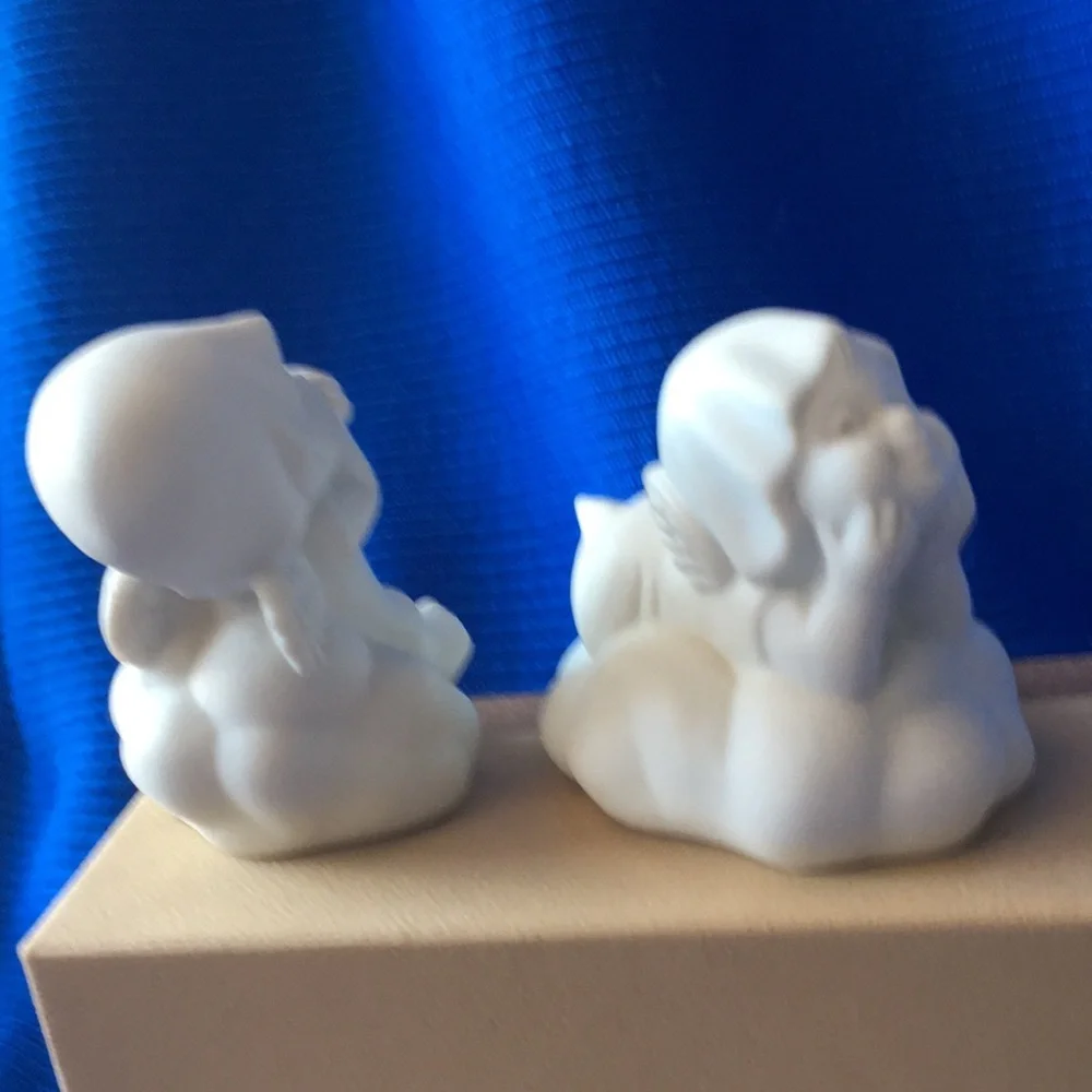 Vintage 1981 Little Gallery by Hallmark: “Heavenly Serenade” Figurines